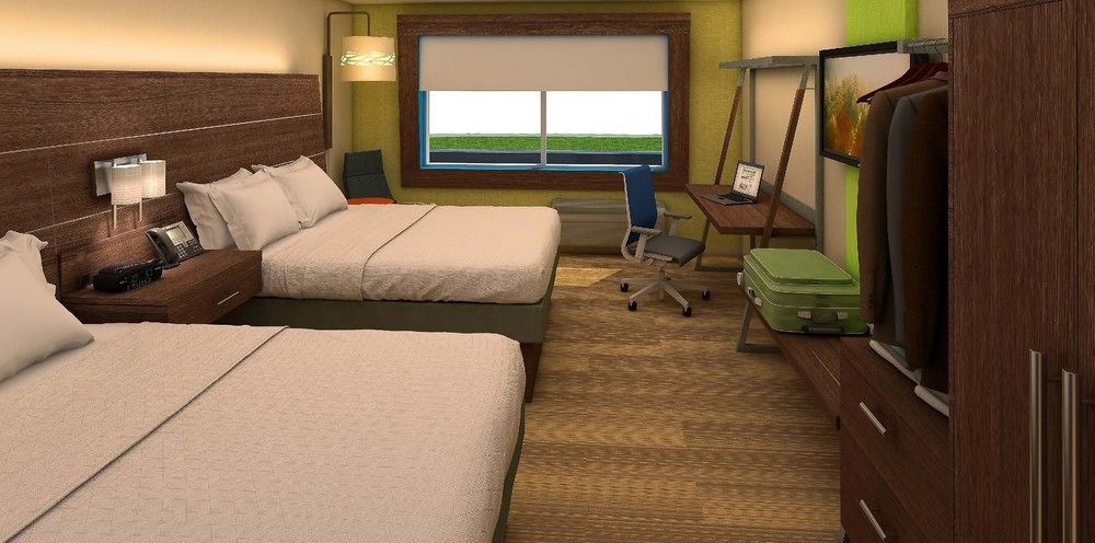 Holiday Inn Express Queensbury-Lake George Area By Ihg Exterior photo
